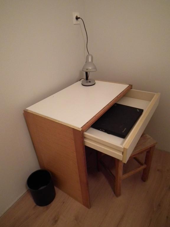 コロミエ フレンドリー オーベルジュホステル 部屋 写真